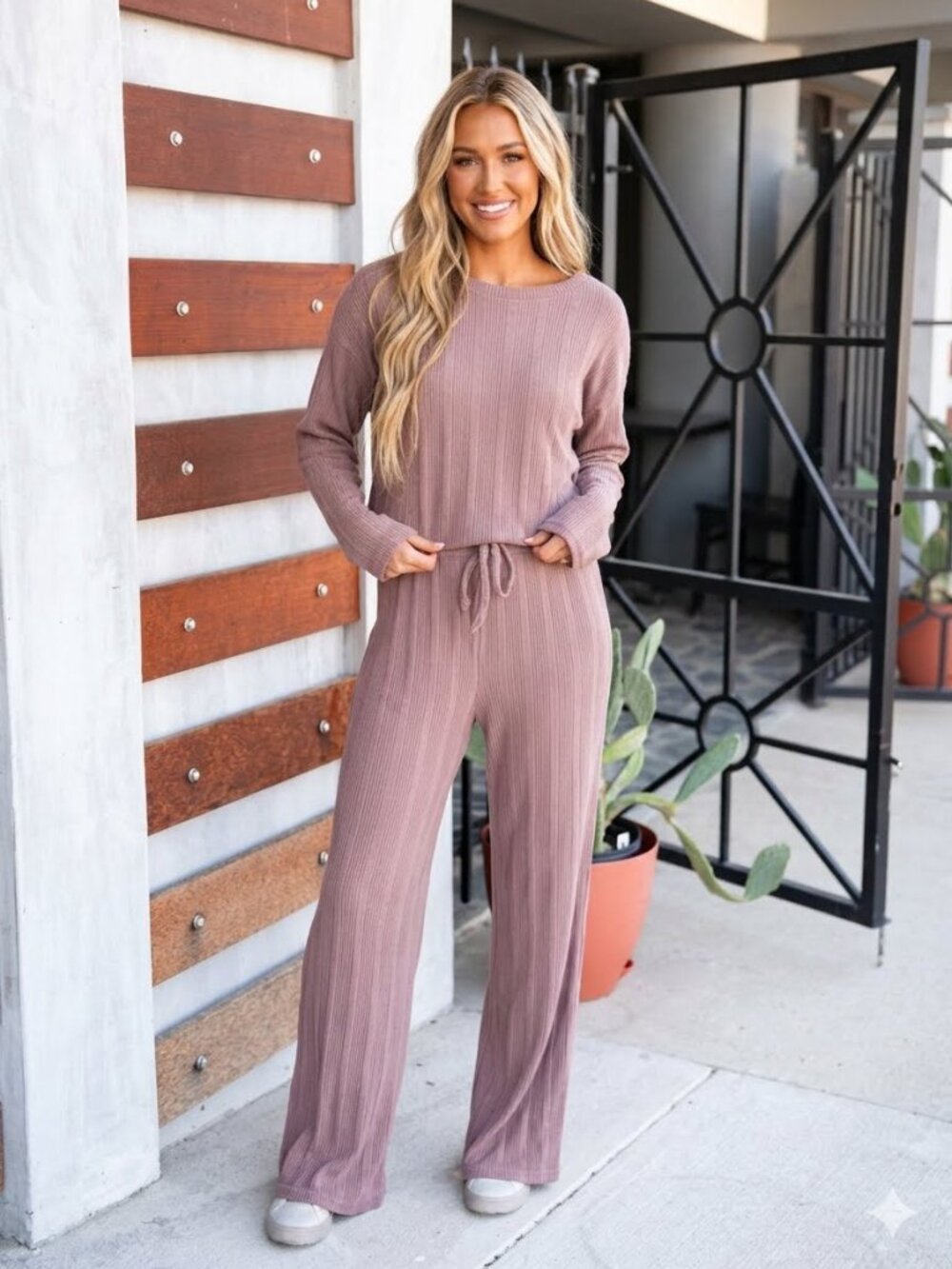 The Buckley Dream Wide-Leg Ribbed Pants